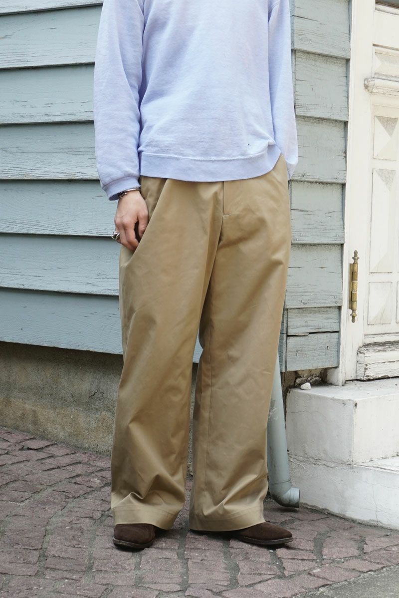 NO TUCK CHINO TROUSERS[CAMEL] | 1LDK ONLINE STORE