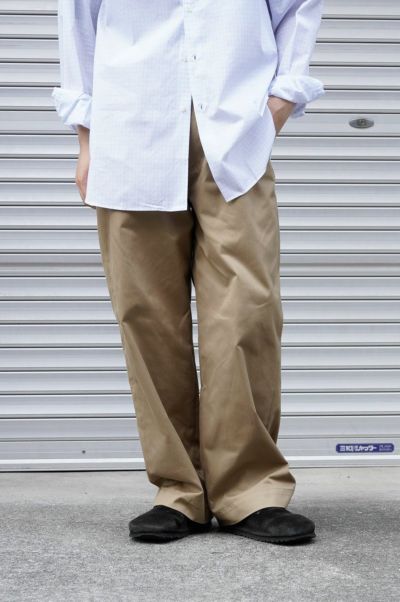 NO TUCK CHINO TROUSERS[CAMEL] | 1LDK ONLINE STORE