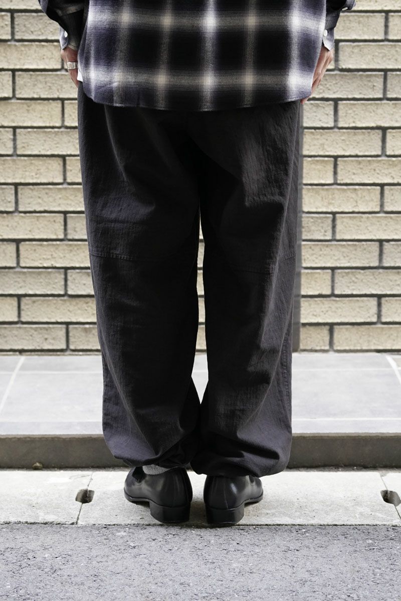 PHATEE HEMP GARMENT DYED OVER PANTS[BLACK]