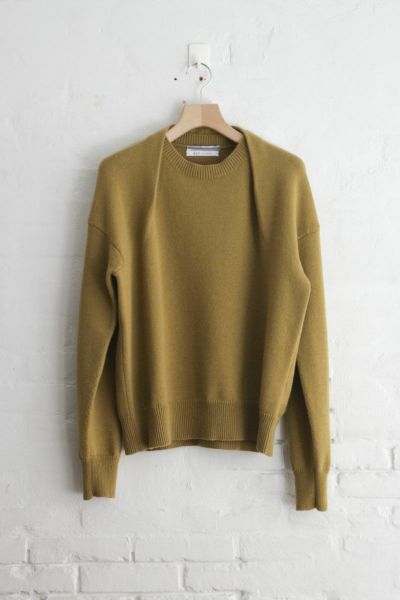 OVERSIZED CASHMERE SWEATER WITH DRAPED COLLAR[Mustard]