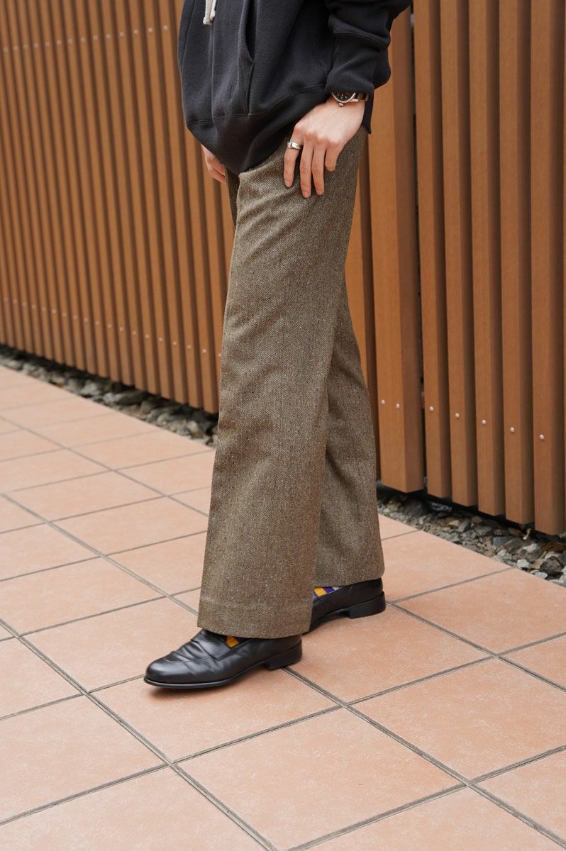 NEW FLAIR PANTS[MIX TWEED KHAKI] | 1LDK ONLINE STORE