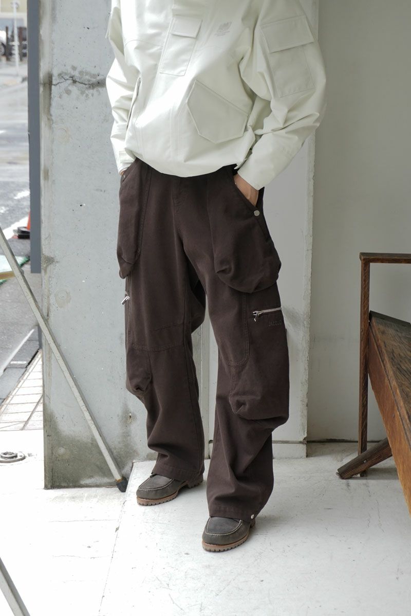 Le Cargo Croissant cotton cargo pants in brown - Jacquemus