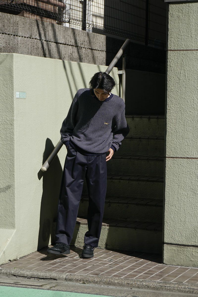 ONE TUCK CHINO TROUSERS[NAVY]