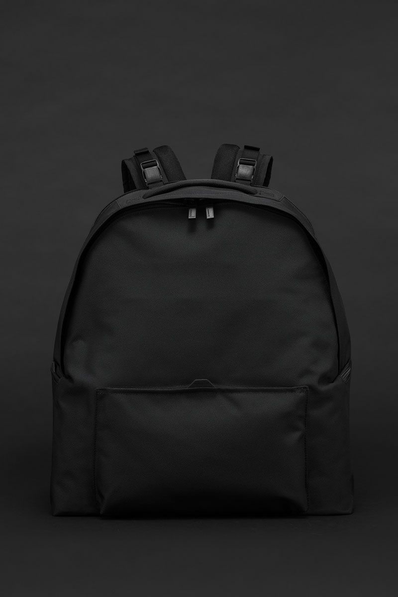 BACKPACK PRO SOLID M[Cosmonight Black] | 1LDK ONLINE STORE