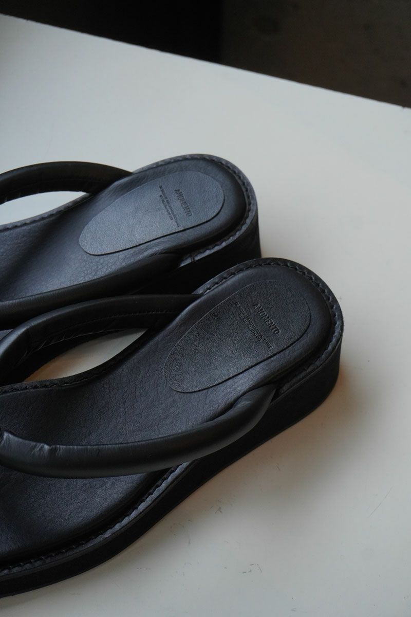 PADDED STRAP FLIP FLOP[BLACK]