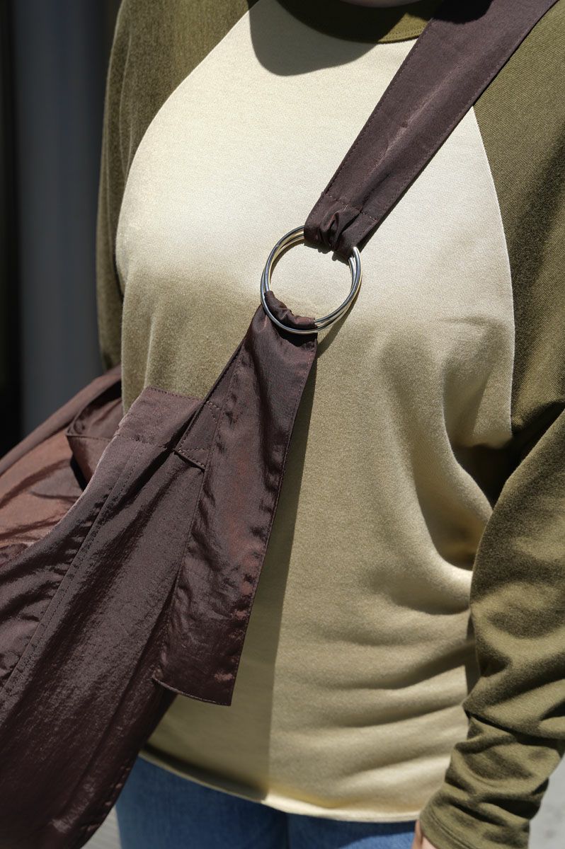 NYLON TWILL SHOULDER BAG[BROWN] | 1LDK (ワンエルディーケー