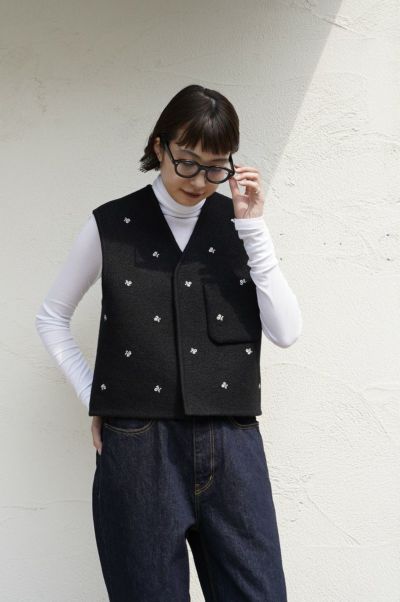 WALKER GILET CITY[BLACK FLOWERS] | 1LDK ONLINE STORE