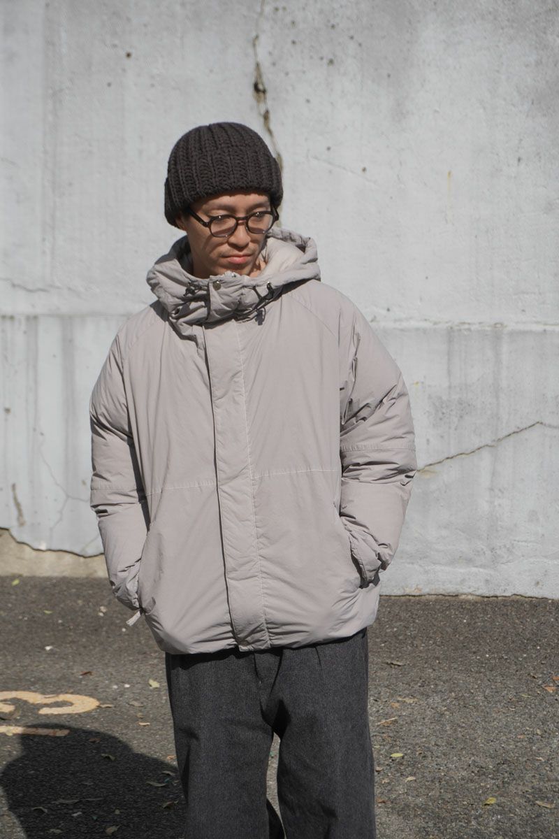 UNIVERSAL PRODUCTS - 【残り一点】Garment Dyed Down Jacket