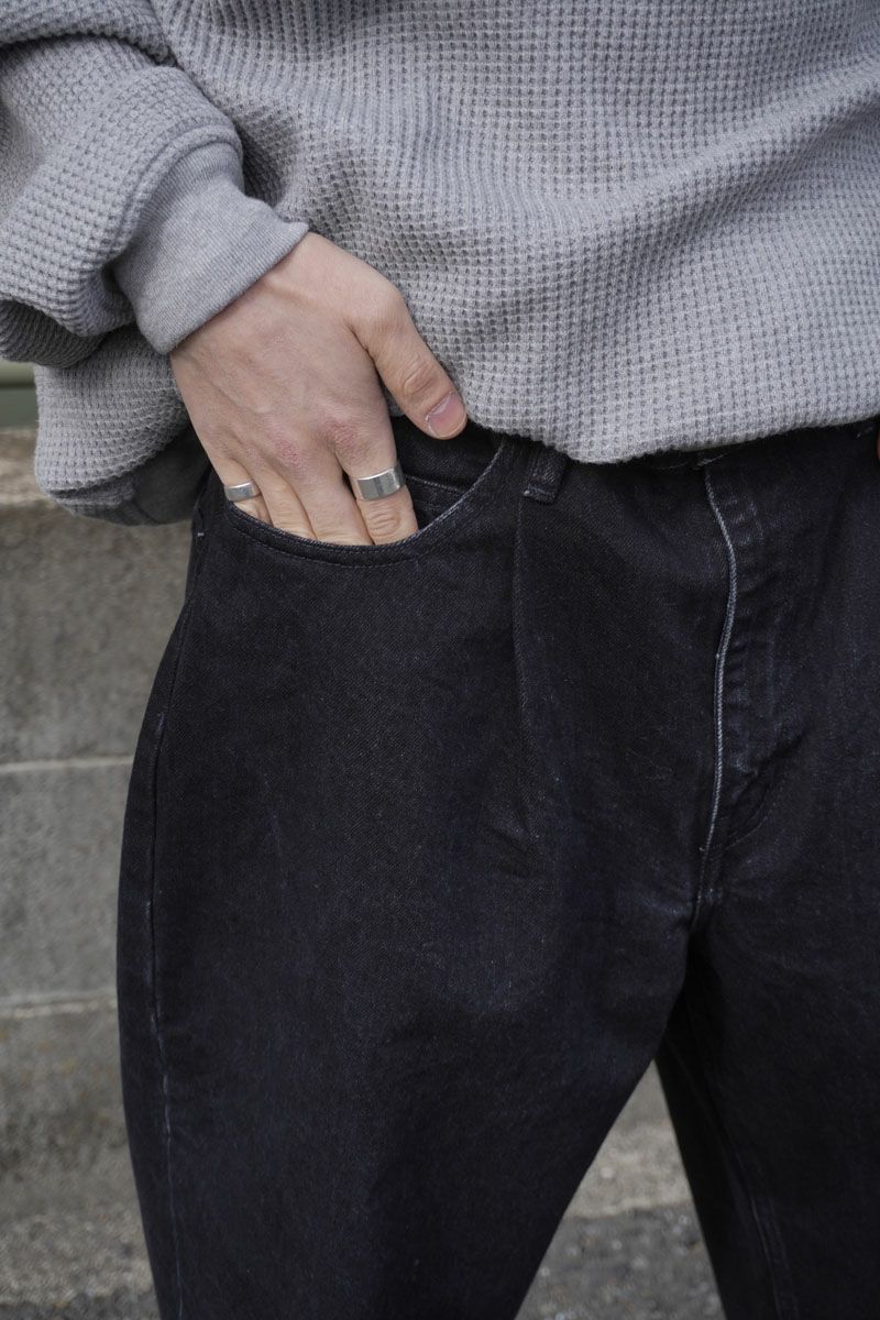 1TUCK BAGGY DENIM BIO[BLACK] | 1LDK ONLINE STORE
