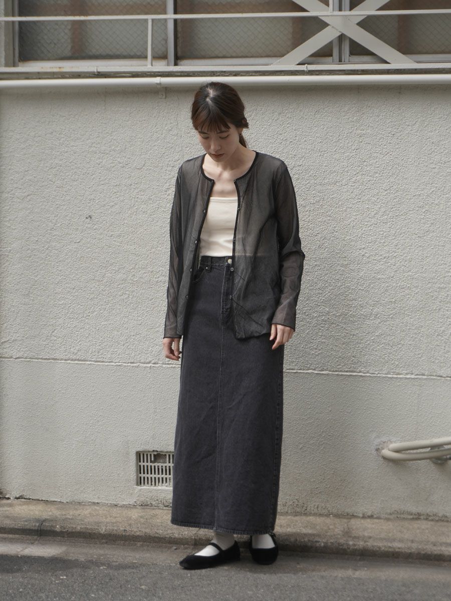 F/172cm