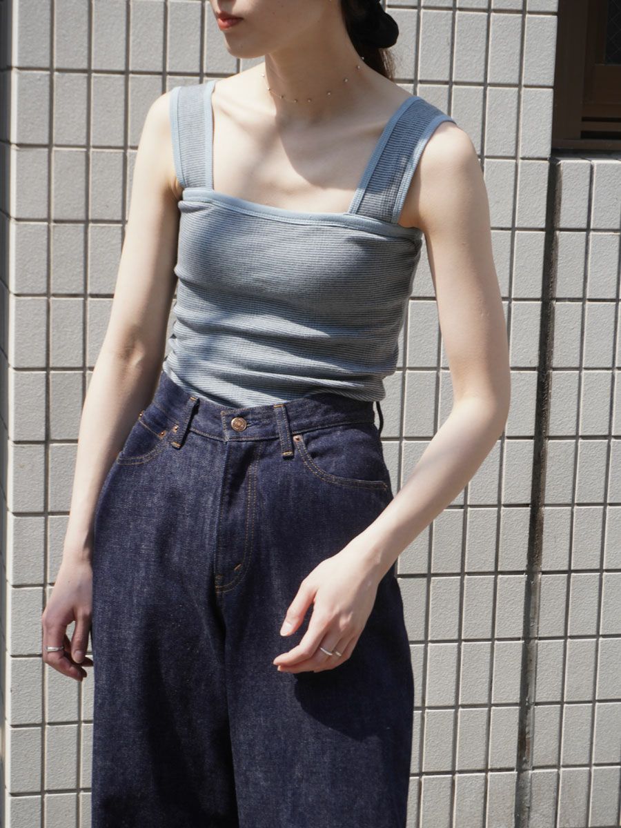 F/172cm