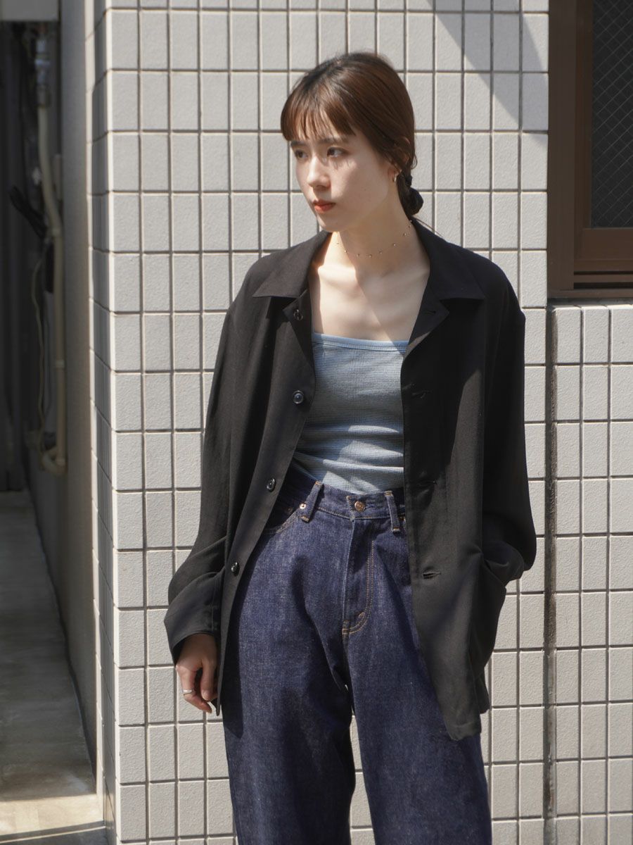 F/172cm