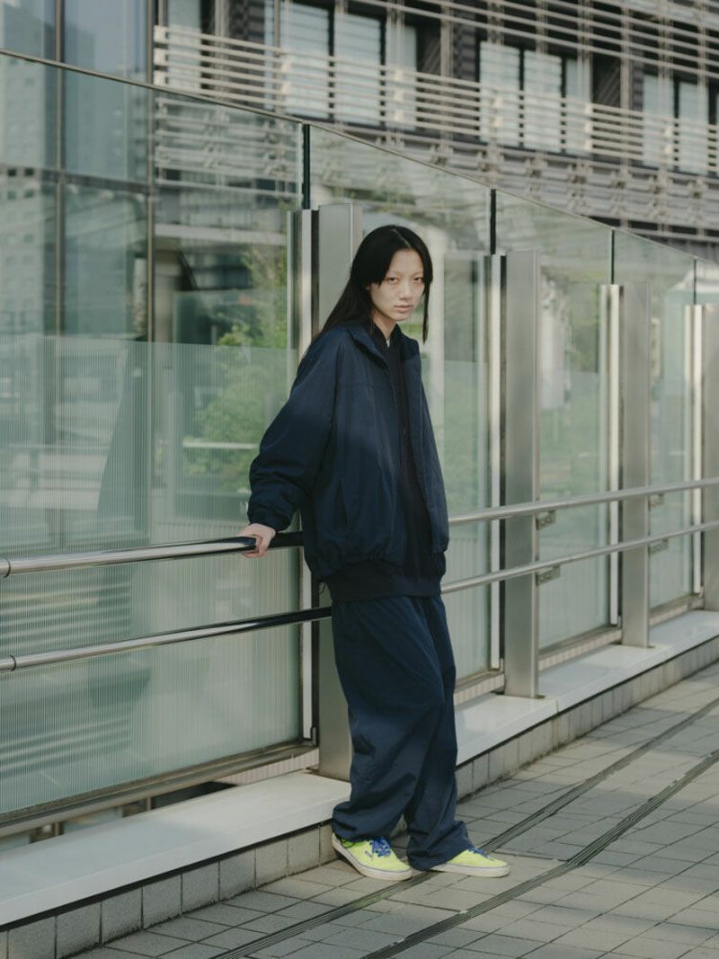 NYLON TRACK PANTS[NAVY] | 1LDK (ワンエルディーケー) 公式サイト