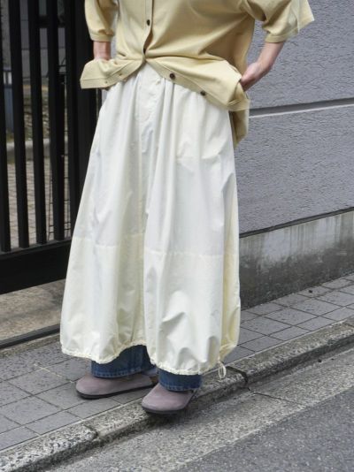 LIGHT NYLON VOLUMED SKIRT[IVORY]