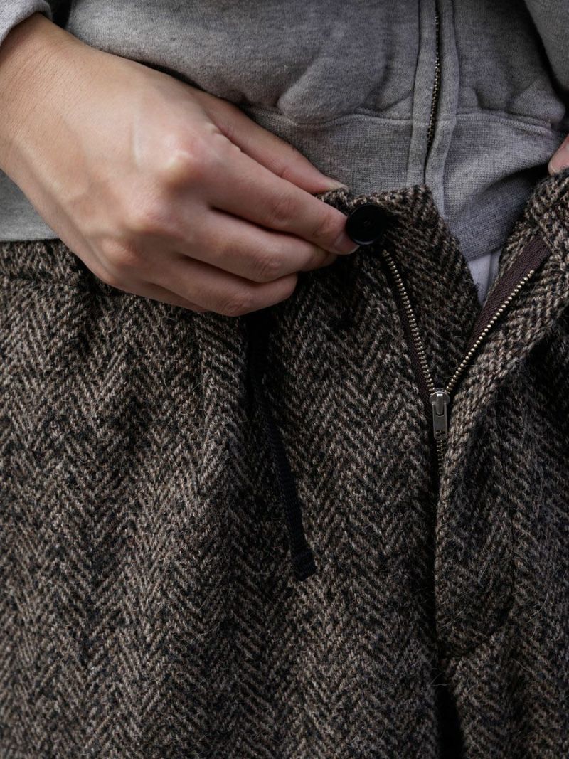 Walk Easy Trousers[HERRINGBONE] | 1LDK (ワンエルディーケー) 公式サイト